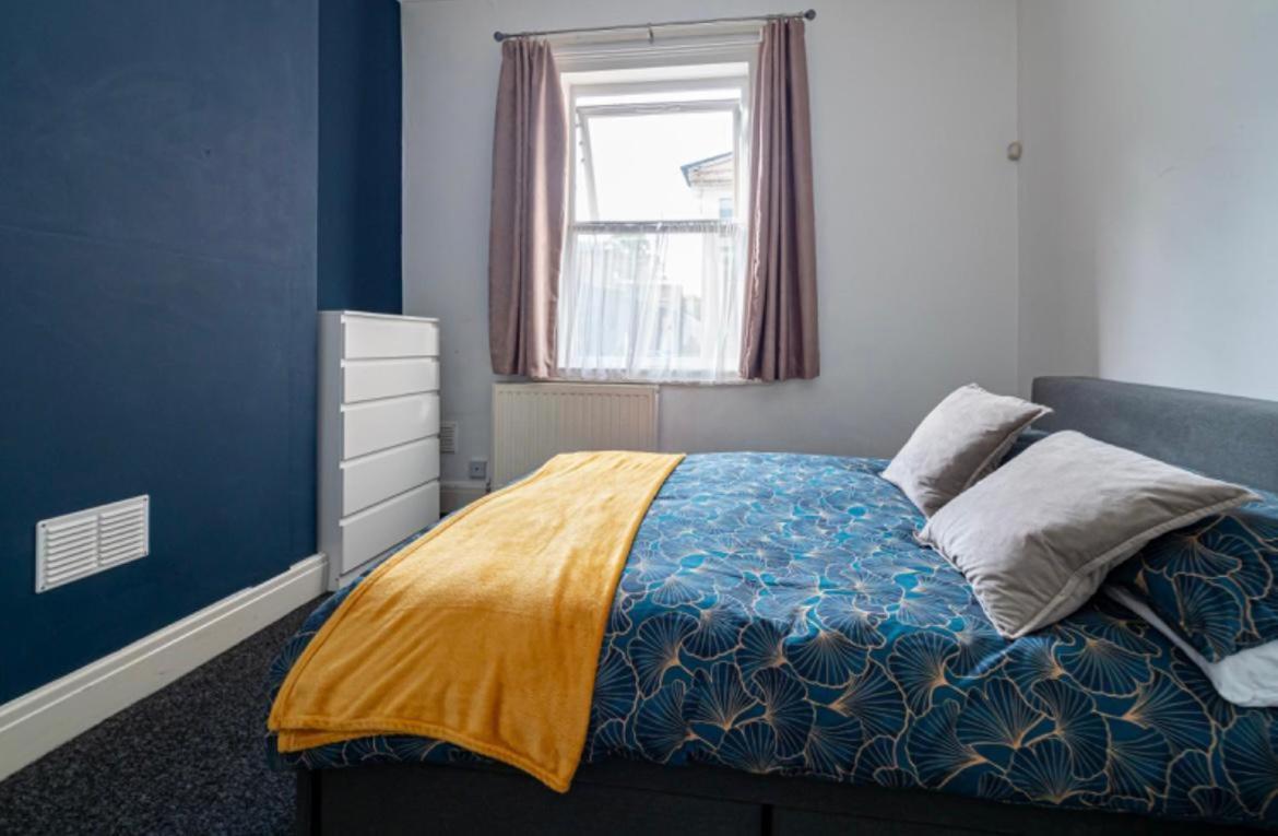 Stunning Victorian House Apartment Kingston upon Hull Bagian luar foto